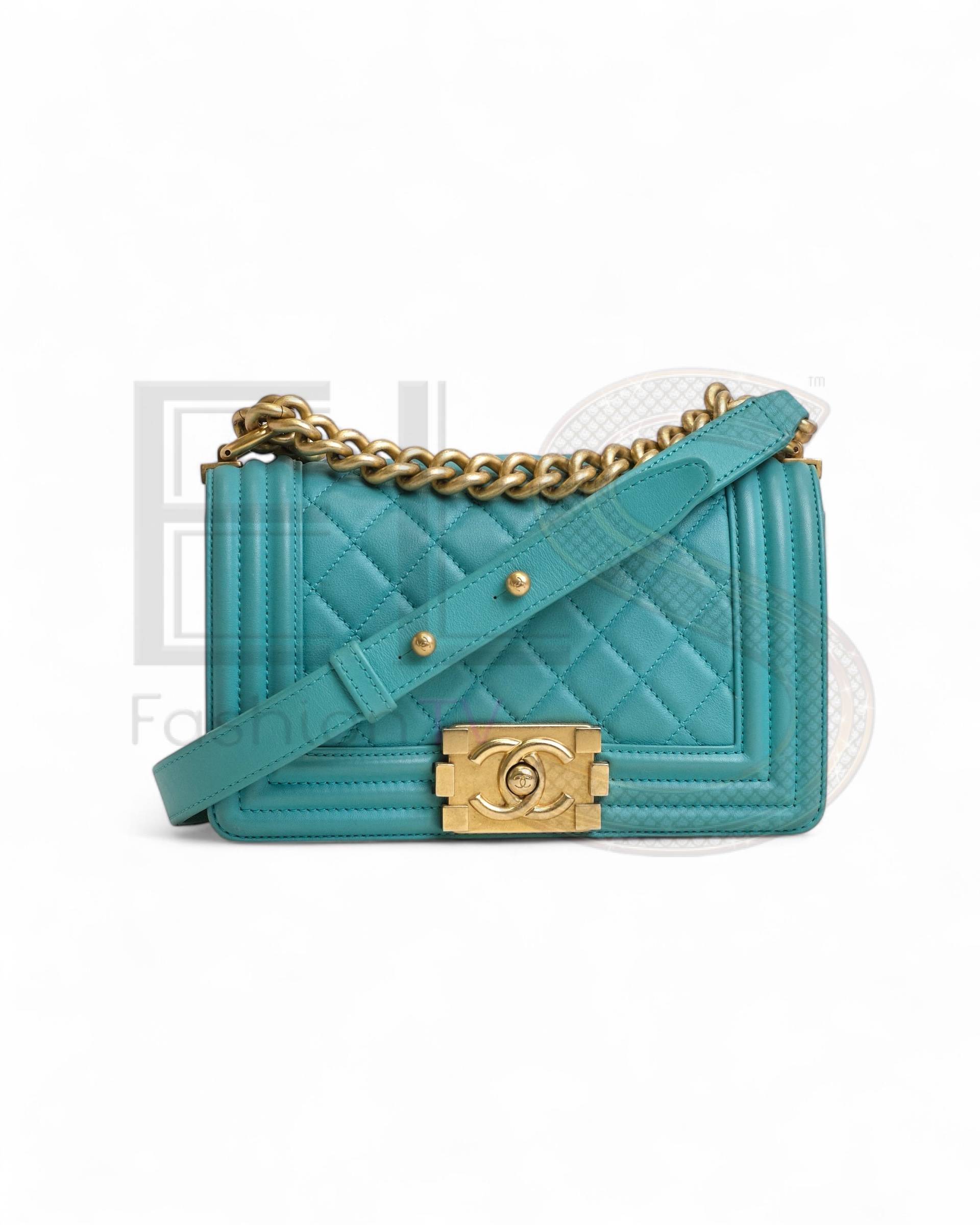 Chanel Boy Mini Tiffany – Good Collectors Edition