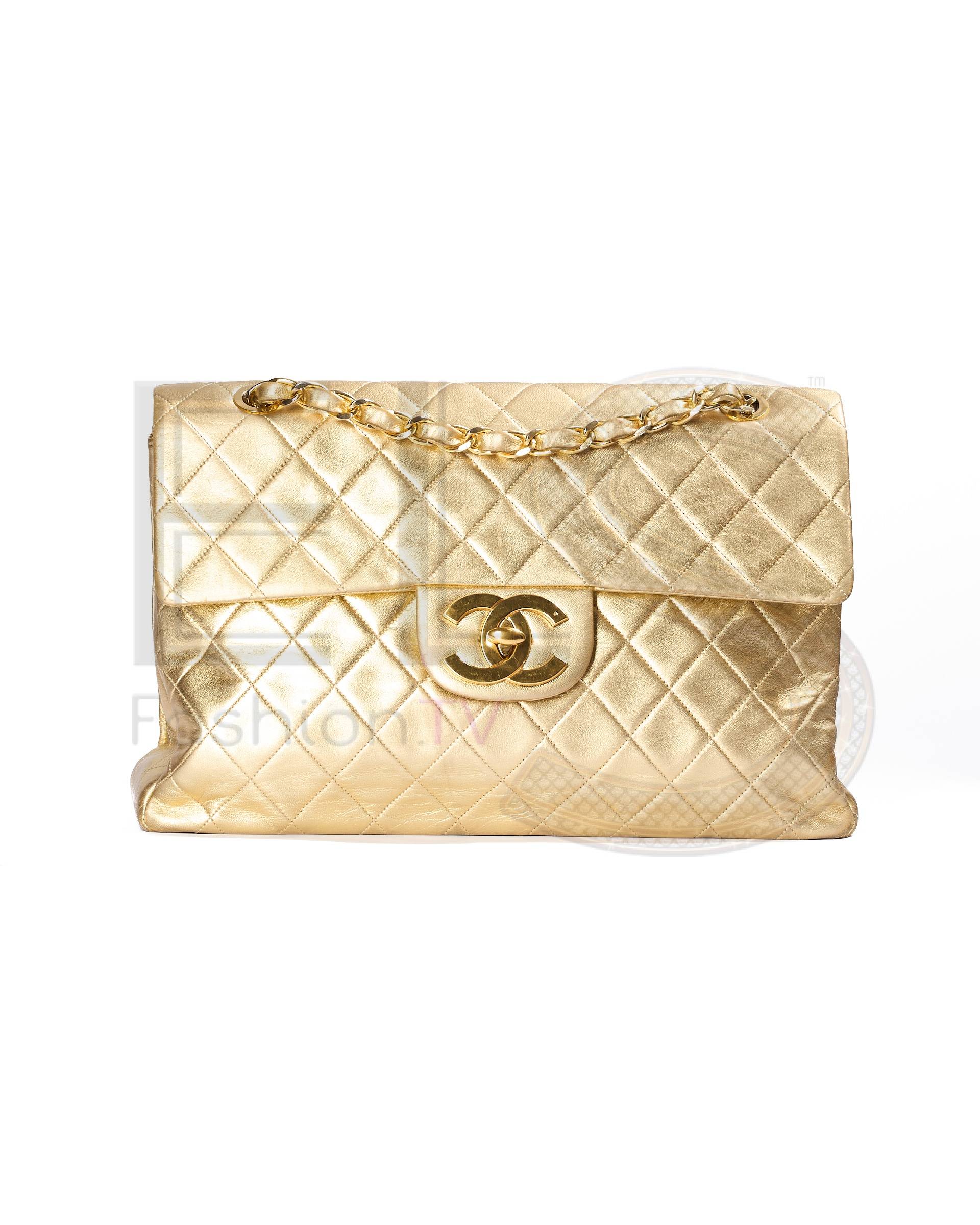 Chanel Maxi Jumbo Big Logo Gold – Good Collectors Edition