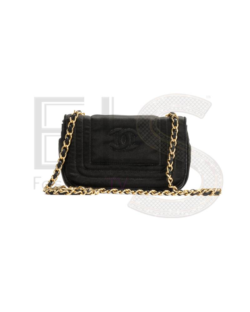 Chanel Mini Satin Vintage Black Camera – Good Collectors Edition