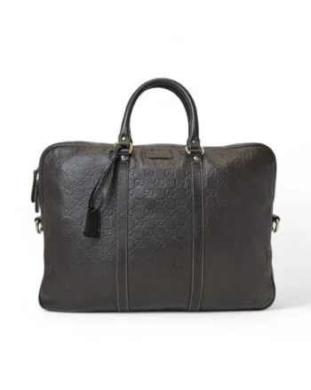 High-quality product photo of a Gucci GG Supreme Document Holder Brown in Brown