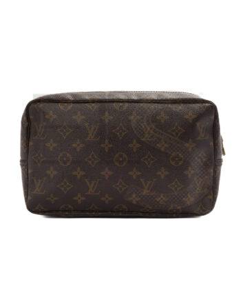 High-quality product photo of a Louis Vuitton Beauty Travel GM Monogram in Brown