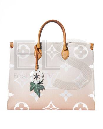 High-quality product photo of a Louis Vuitton OnTheGo GM Sunrise Pastel Pink in Rose