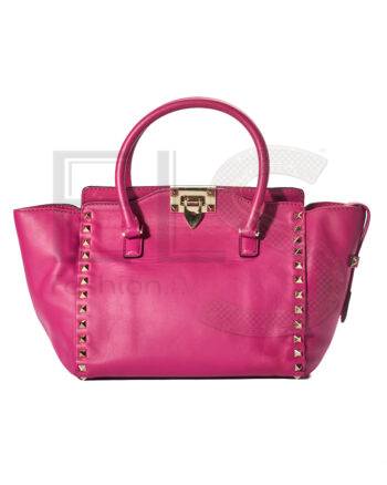 High-quality product photo of a Valentino Rockstud Shopper Small Fuchsia in Fuchsia